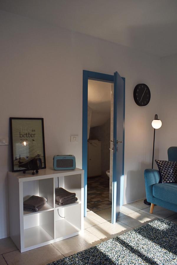 Postaja 33 Apartman Zgornje Skofije Kültér fotó