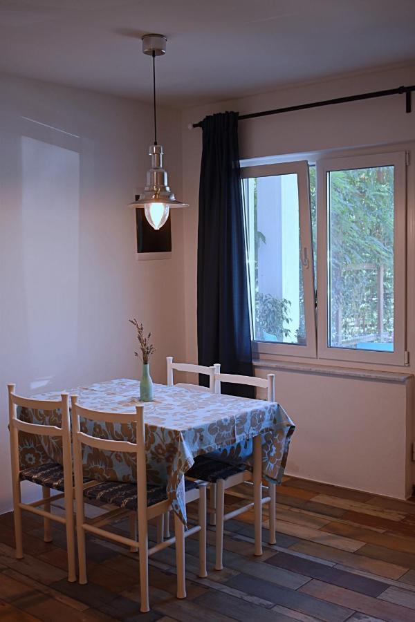 Postaja 33 Apartman Zgornje Skofije Kültér fotó